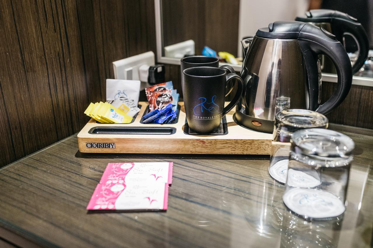 班加罗尔皇家参议院马场酒店 外观 照片